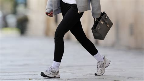 11 best scrunch bum leggings that will only accentuate .